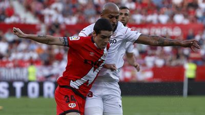 El Rayo Vallecano agudiza por 0-1 la crisis de un decepcionante Sevilla