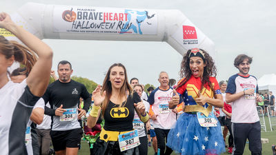 Halloween llega al parque Puerta de Hierro en una carrera  con deportistas disfrazados