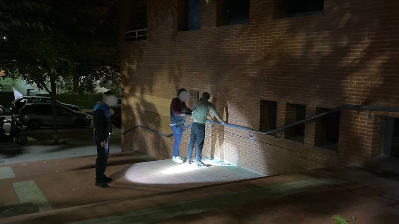 Detenidos en Coslada dos peligrosos ladrones que robaron en una casa