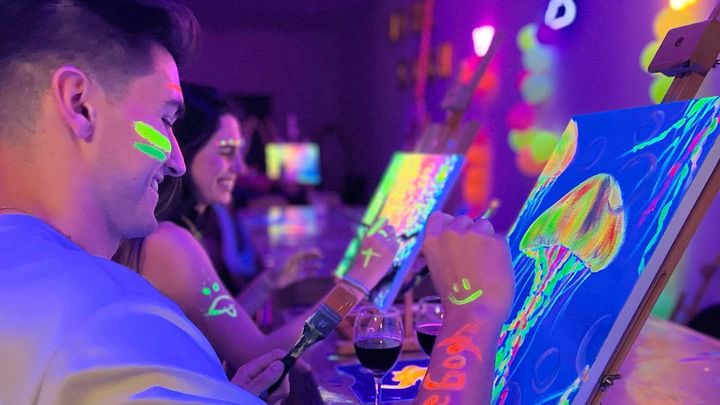 Pintura, vino y diversión / WINE GOGH