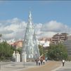 Un árbol de Navidad en Madrid Río a comienzos de noviembre