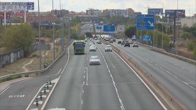 Retenciones a la entrada a Madrid en el regreso del puente de Todos los Santos