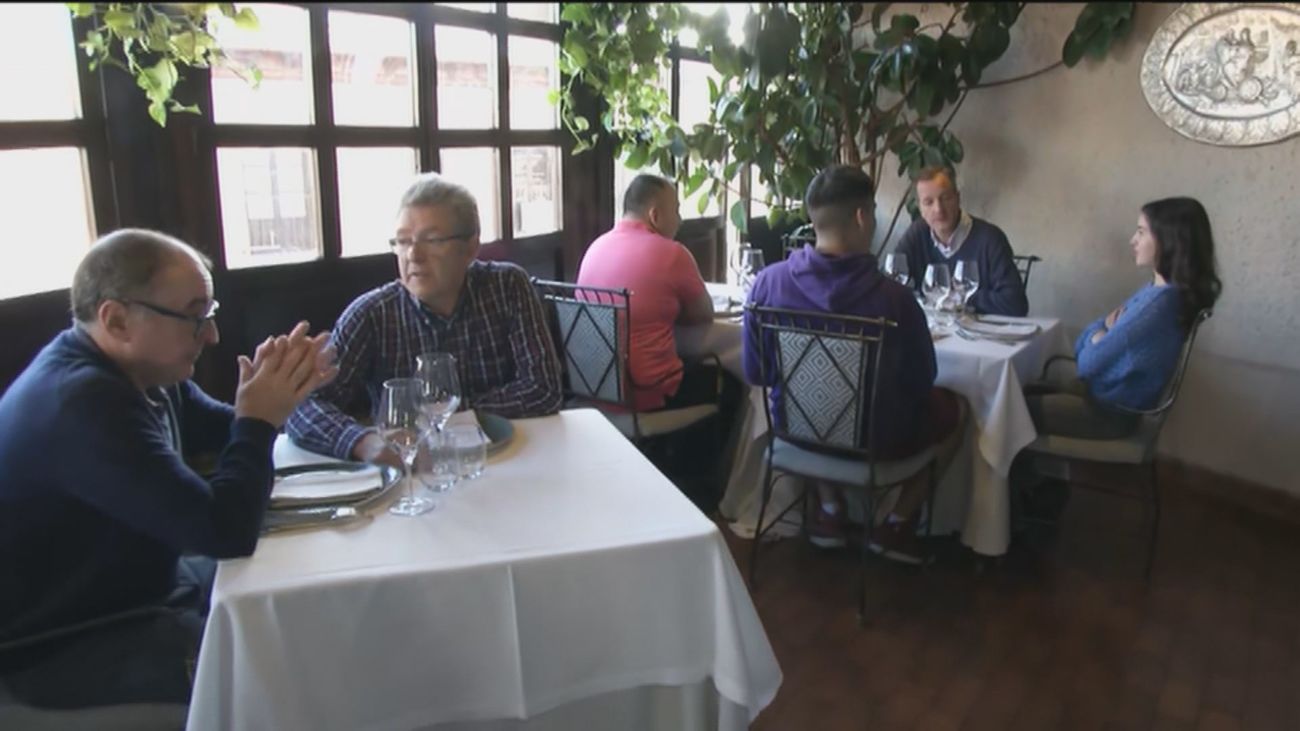 Los restaurantes de Madrid ya tienen multitud de reservas para las cenas de Navidad