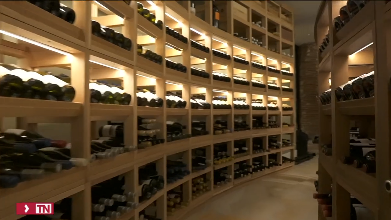 Roban más de un centenar de botellas de vino del restaurante Coque en Madrid