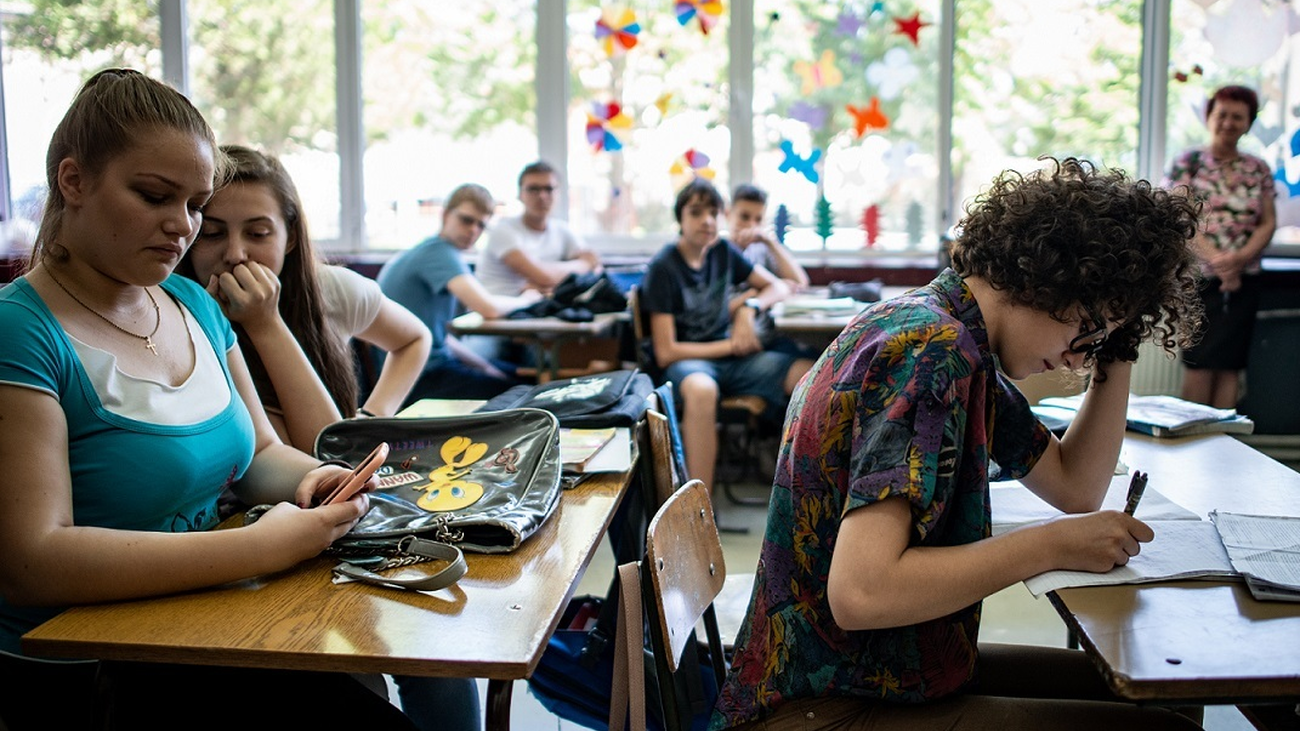 Por 'ser diferente' o porque 'era una broma', entre los motivos de acoso escolar