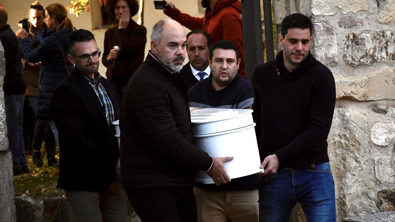 La ministra Irene Montero tarda dos días en condenar el parricidio de la pequeña Olivia