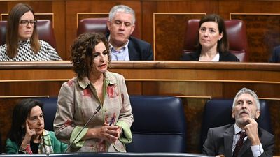El Gobierno aprueba el anteproyecto de ley para "combatir" las puertas giratorias y regular los 'lobbies'
