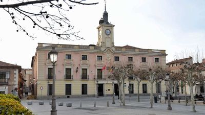 El Ayuntamiento de Alcalá abre los procesos para crear dos bolsas de empleo de enfermeros y psicólogos clínicos