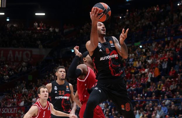 Hanga ante el Olimpia Milán / EFE