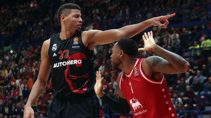 Tavares ante el Olimpia Milán / EFE