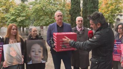 230.000 firmas en el Congreso contra el acosos escolar