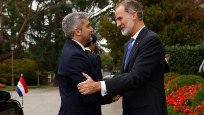 El rey recibe al presidente de Paraguay en su primera visita a España