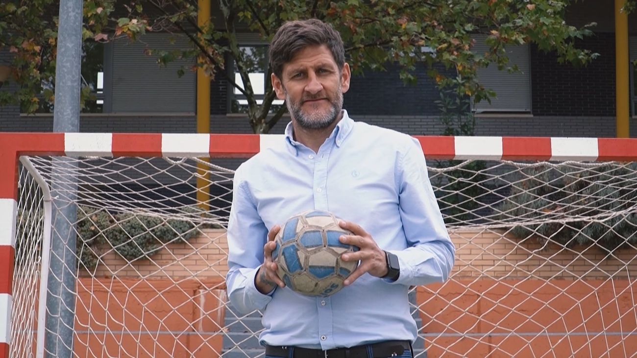 Oscar Rubio, profesor de inglés y coordinador en la AD Complutense Alcalá