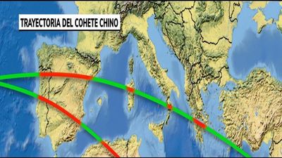 Unos 300 vuelos retrasados en España por la entrada de un cohete chino en la atmósfera