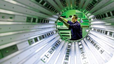 La actividad del sector privado en España se contrae al mayor ritmo desde enero