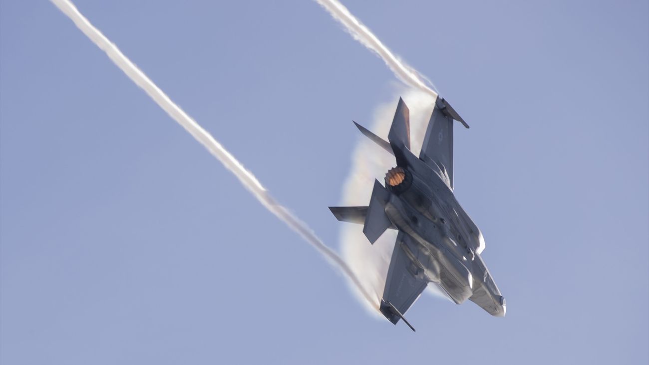 Seúl moviliza aviones de combate al detectar gran despliegue aéreo norcoreano