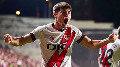 Fran García: "El que quiera ganar en Vallecas debe sudar sangre"