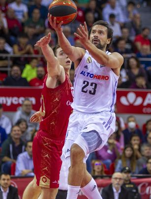 El base del Real Madrid Sergio Llull / EFE