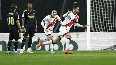 El Real Madrid claudica ante el Rayo Vallecano, 3-2