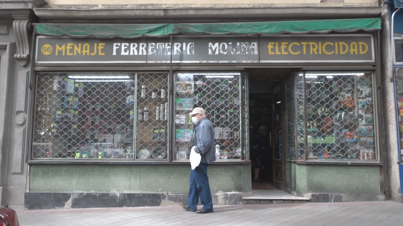 La petición de las dueñas de una ferretería histórica para que no deje de existir