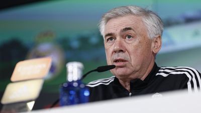 Ancelotti: "Decir que Benzema se ha borrado es una tontería"