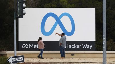 Meta, propietaria de Facebook, anuncia el despido de 11.000 empleados