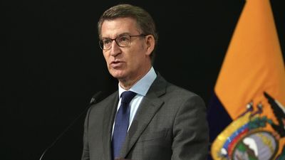 Feijóo pide unir el voto de centroderecha en el PP para evitar que Sánchez revalide su victoria en las urnas