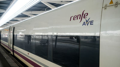 Renfe suspende 565 trenes AVE y media distancia por la huelga de este viernes