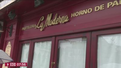 Cierra tras 118 años de actividad la pastelería 'La Moderna' de Arganda