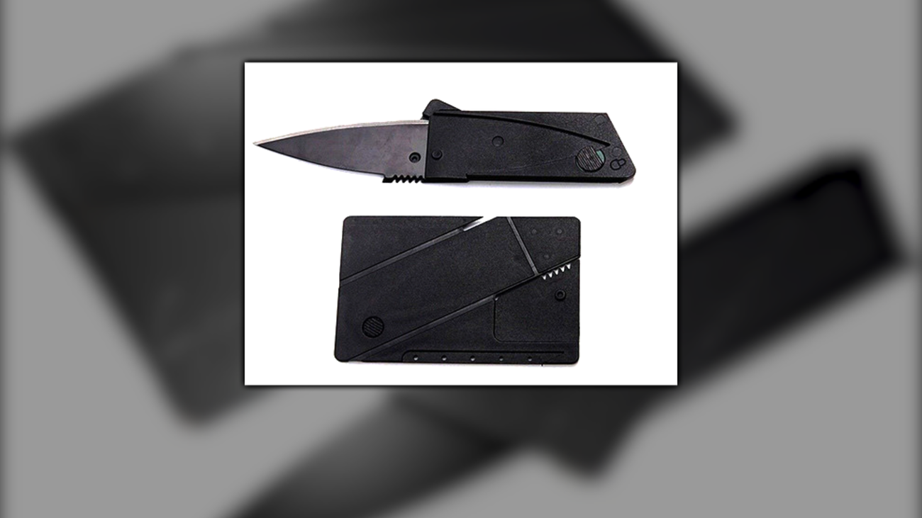 La Guardia Civil alerta sobre las tarjetas-navajas