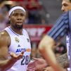 Yabusele sufre un esguince del ligamento lateral interno