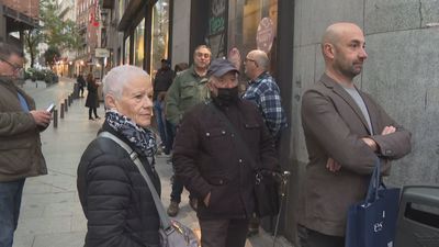 Lotería de Navidad en Doña Manolita: toca madrugar para comprar un décimo