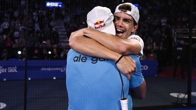 El madrileño Galán, junto a Lebrón, acaricia el número 1 del pádel mundial