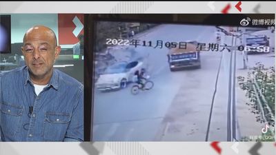 Un coche Tesla fuera de control mata a dos personas en China