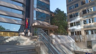 Juzgan en Madrid a una mujer que asfixió a su recién nacida y la tiró a la basura