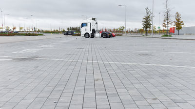 Los transportistas en huelga suspenden el paro indefinido