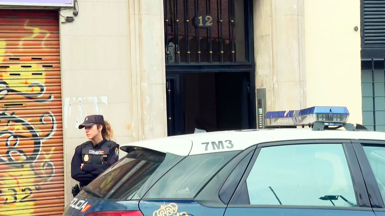 Una mujer logra salvar la vida tras ser apuñalada hasta 5 veces por su novio en Ventas