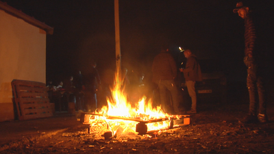 La solidaridad de la 'Tribu los Bocatas', en la Cañada Real