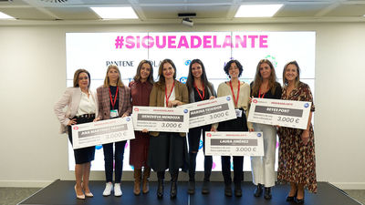 Impulsan el emprendimiento femenino gracias a las becas #SigueAdelante de Womenalia y P&G