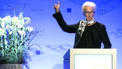 Lagarde advierte de que el riesgo de recesión ha aumentado
