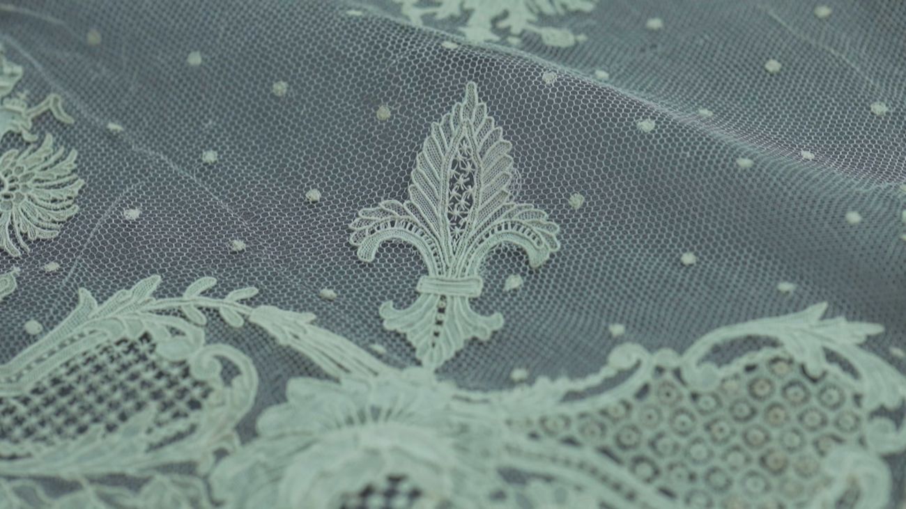 Analizamos la pieza histórica que llevó la infanta Cristina como velo el día de su boda