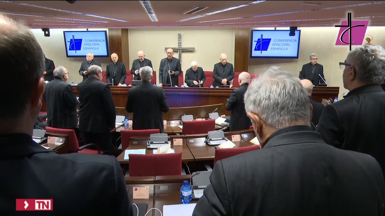 Los obispos cargan contra las leyes trans y del aborto por sus efectos en los jóvenes