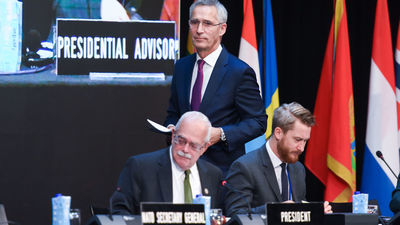 Directo |   Zelenski pide más ayuda a la OTAN y  que sus parlamentos declaren a Rusia "país terrorista"