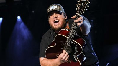 VDS 3X13: Espera en el camión