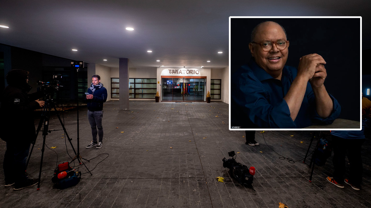 Entrada del tanatorio de Las Rozas, tras la muerte del cantautor Pablo Milanés, a 22 de noviembre de 2022, en La Rozas