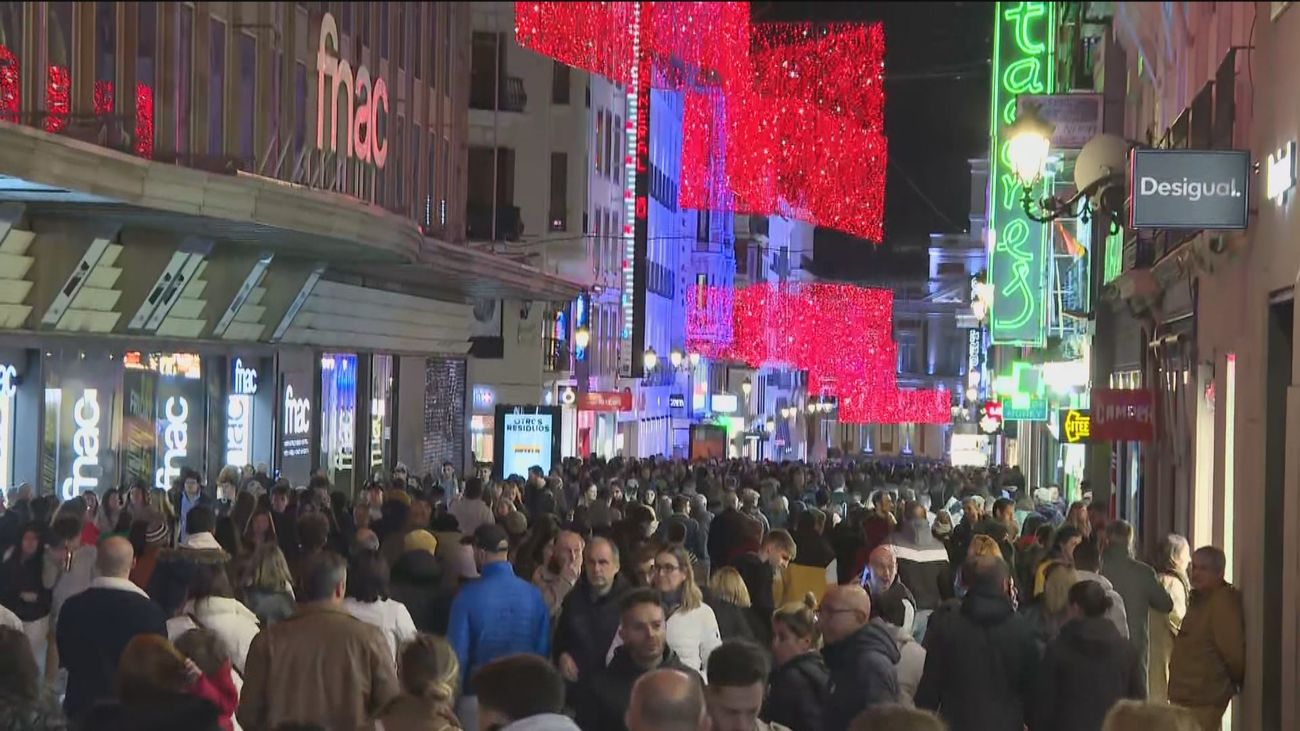 Autobuses gratis de la EMT y cierre de la estación de Metro de Sol de 18 a 21 horas por el 'Black Friday'