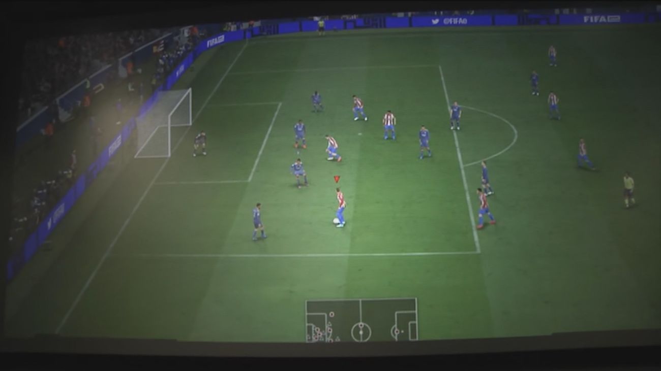 Jugar al 'FIFA' en pantalla gigante: los cines buscan alternativas como salas para videojuegos