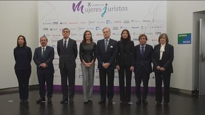La Reina Letizia asiste a la inauguración de la X Cumbre de Mujeres Juristas