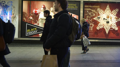 ¿Gastará usted menos en las celebraciones navideñas de este año?