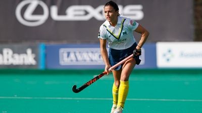 Club de Campo se exhibe y presiona al líder en la liga femenina de hockey